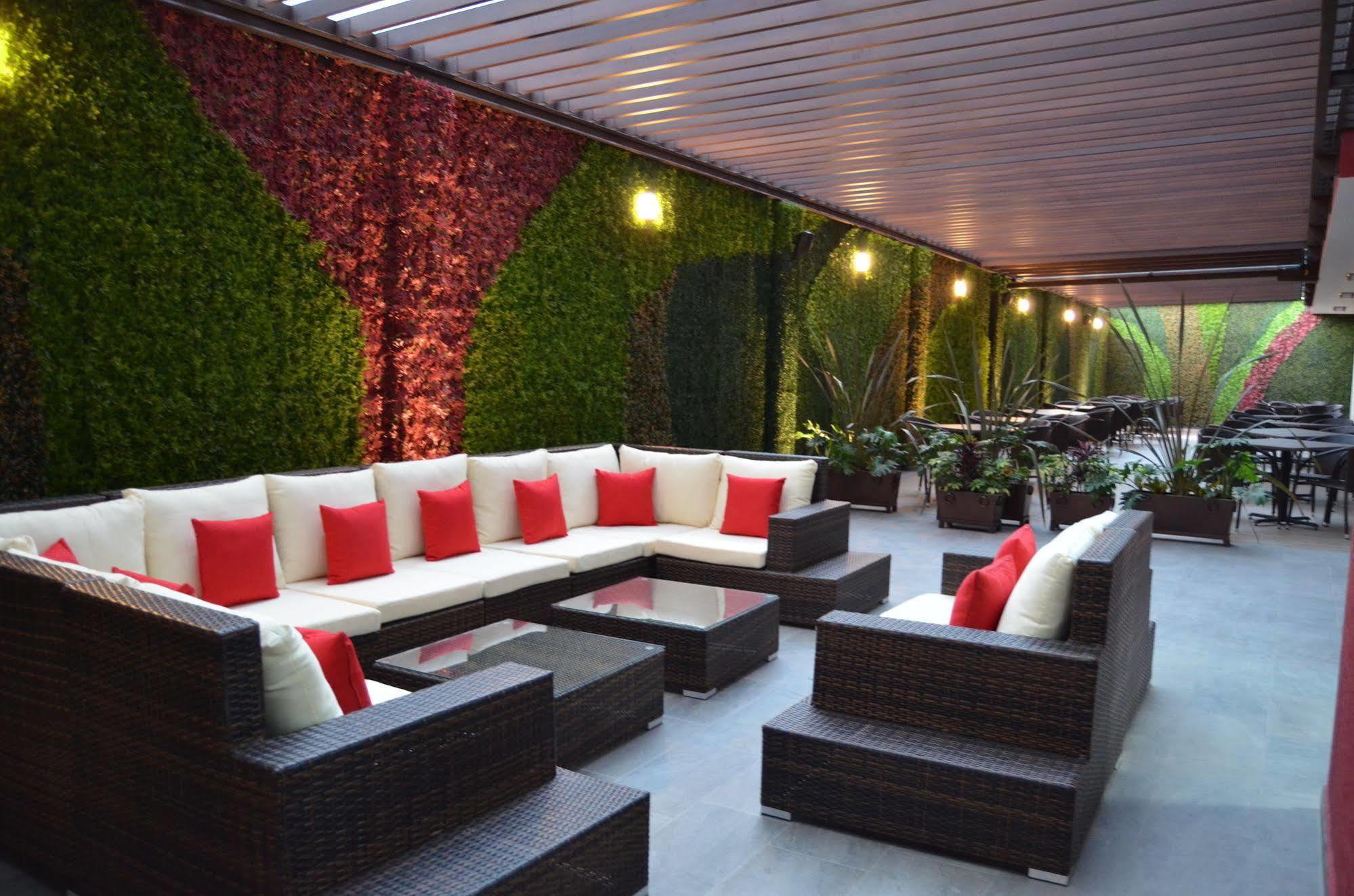 Loa Business Centro