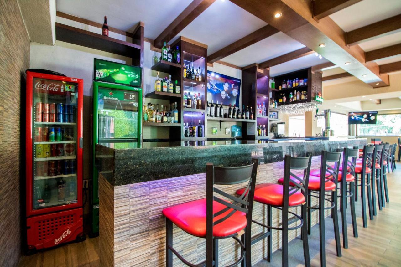 Loa Business Centro 4*